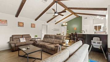 TV, fireplace, offices