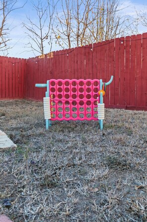 Property grounds - Chic Modern Farmhouse-Sleeps 12- Near Randolph AFB (San Antonio)