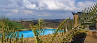 Le gite loustaou d'élisa swimming pool jacuzzi billiards babyfoot party evjf evjg wedding