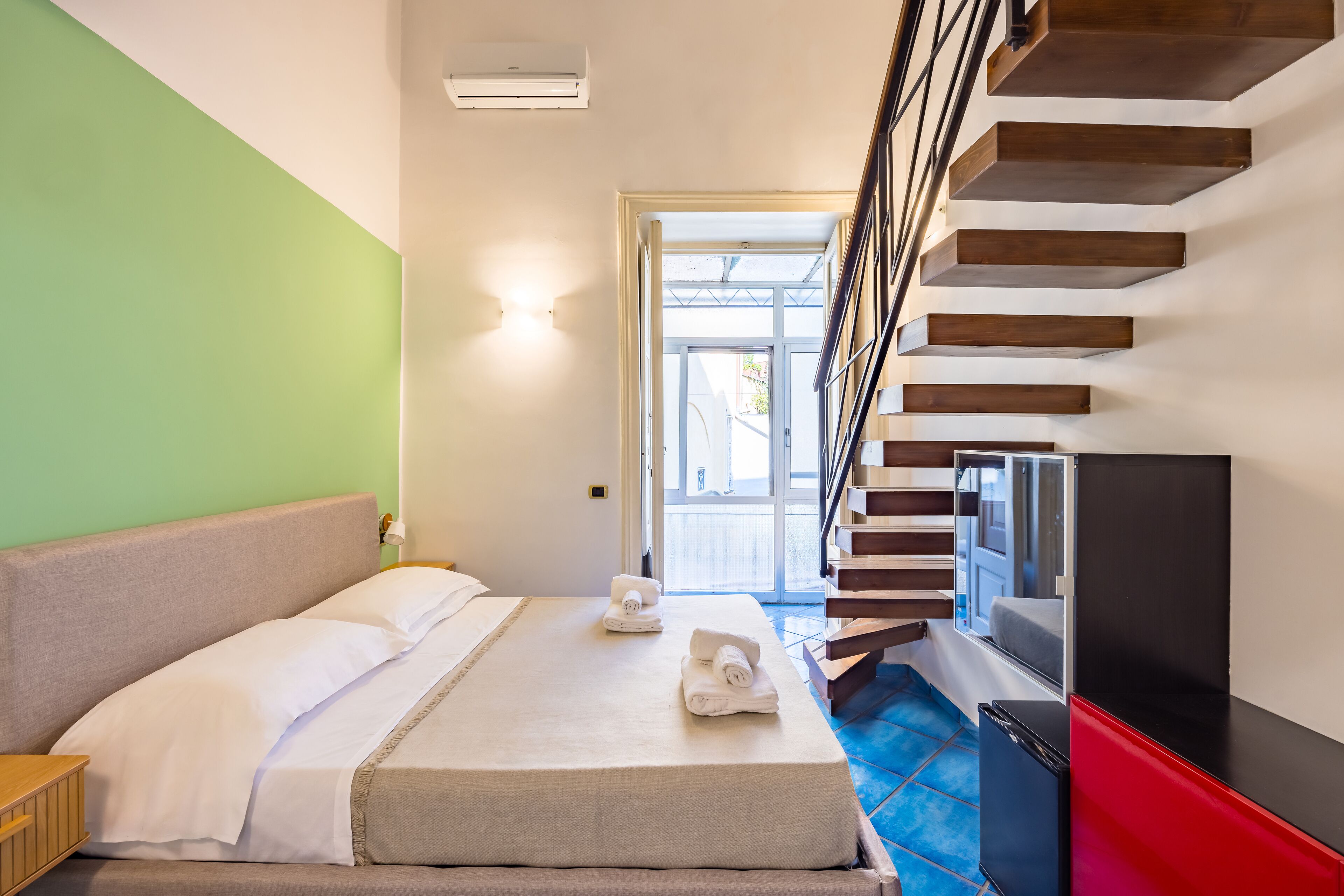 Habitación estándar doble | Cortinas opacas, tabla de planchar con plancha, wifi gratis