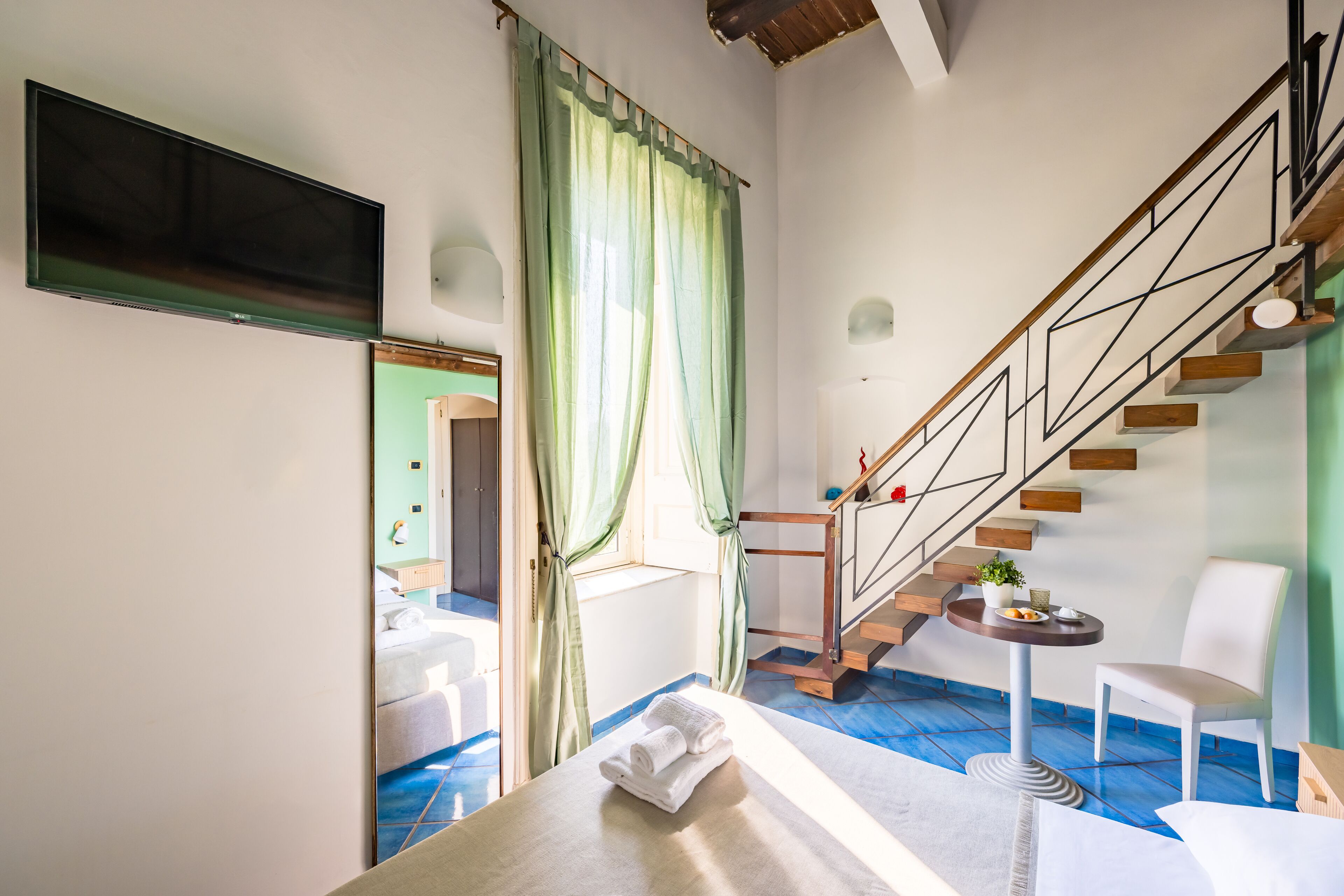 Chambre Double Deluxe, vue mer | Rideaux occultants, fer et planche à repasser, Wi-Fi gratuit