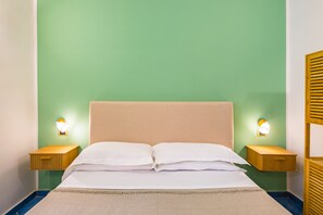 Verdunkelungsvorhänge, Bügeleisen/Bügelbrett, kostenloses WLAN