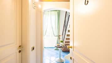 Deluxe-Doppelzimmer, Meerblick | Verdunkelungsvorhänge, Bügeleisen/Bügelbrett, kostenloses WLAN