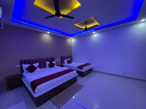 Free WiFi - Karshni Home stay (Vrindavan)