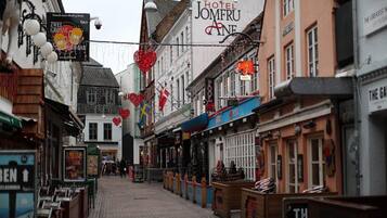 Apartment | Bahagian luar