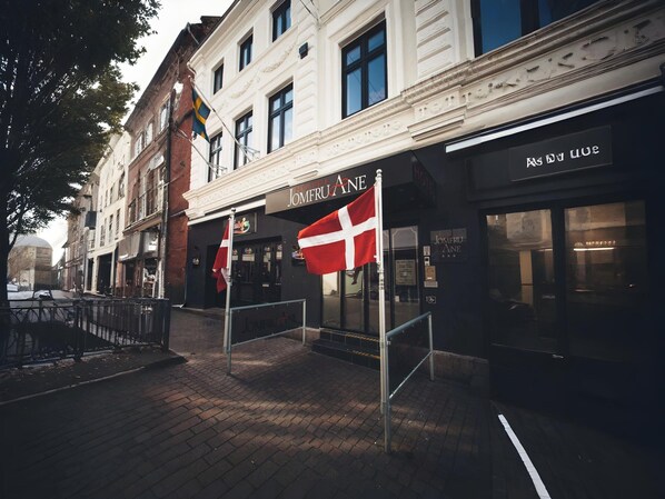 Apartment | Exterior - Dancenter Hotel Jomfru Ane Premium Twin (Aalborg)