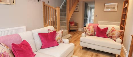 บริเวณนั่งเล่น