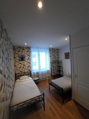 Laptop workspace, free WiFi - La Halte Vésulienne (Vesoul)
