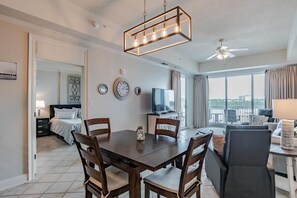 Dining - The Wharf 305 by Liquid Life (Orange Beach)