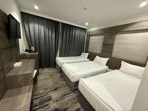 Triple Room | Free WiFi - Yamam 2 Hotel (Makkah)