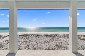 On the beach - Newly built | Luxury Gulf-front Home | Private Pool | Elevator | Game Room (Pensacola Beach)