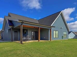 Exterior - Newly Built- Waterfront Retreat in Toledo Bend, Boat Friendly (Many)