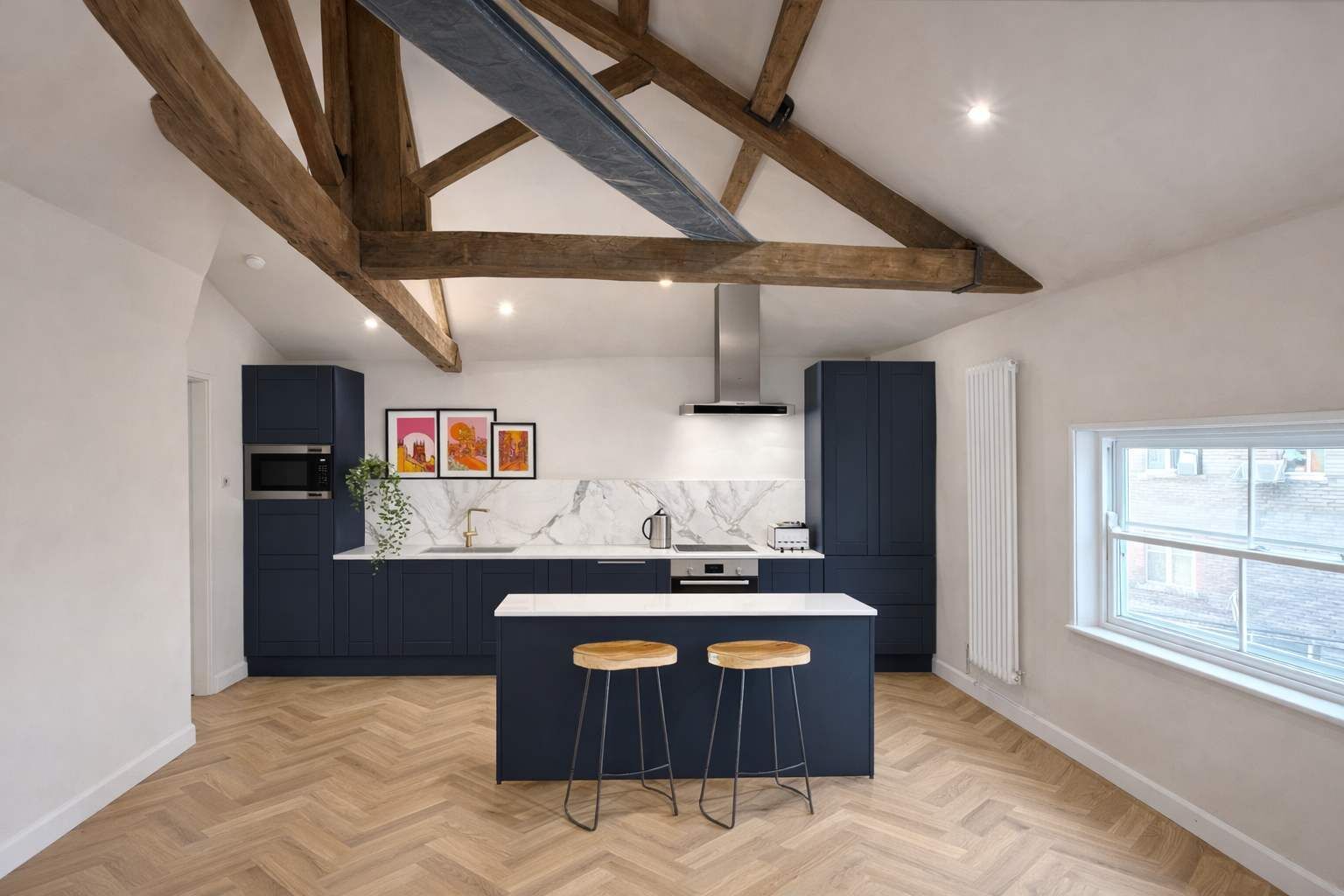 Refrigerador, microondas, horno y lavavajillas 