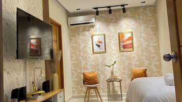 Room, 1 Bedroom, Smoking, Private Pool | 1 bedroom