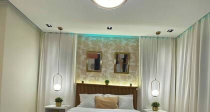 Room-elegant Private Room With Jacuzzi i