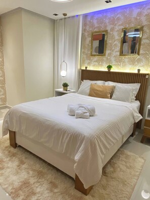 Room, 1 Bedroom, Smoking, Private Pool | 1 bedroom