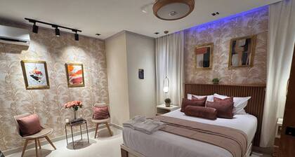 Room-elegant Private Room With Jacuzzi i