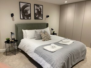 1 Schlafzimmer, Bügeleisen/Bügelbrett, kostenloses WLAN, Bettwäsche