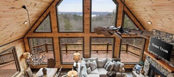 Epic Mountain Views: Hot Tub, Games and Firepit