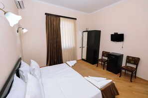 Iron/ironing board, free WiFi - Tamarisi Old Tbilisi (T'bilisi)