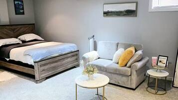 1 habitación, tabla de planchar con plancha, wifi y ropa de cama