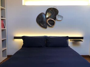 1 bedroom, iron/ironing board, WiFi, bed sheets - Romantic Loft with Stunning View on Verona Center (Verona)