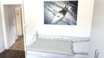 1 Schlafzimmer, Bügeleisen/Bügelbrett, WLAN, Bettwäsche