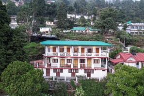 Mặt tiền nơi lưu trú