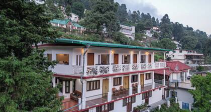 Alaya Stays Headingly Suites Lake-Facing 2 BHK Just Above Mall Road