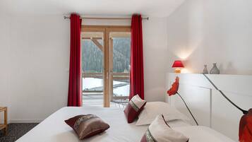 3 chambres, fer et planche Ă repasser, Wi-Fi, draps fournis