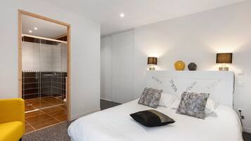 3 Schlafzimmer, Bügeleisen/Bügelbrett, WLAN, Bettwäsche