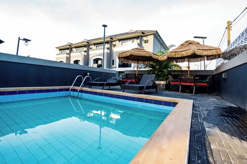 Atlantis Hotels & Apartment