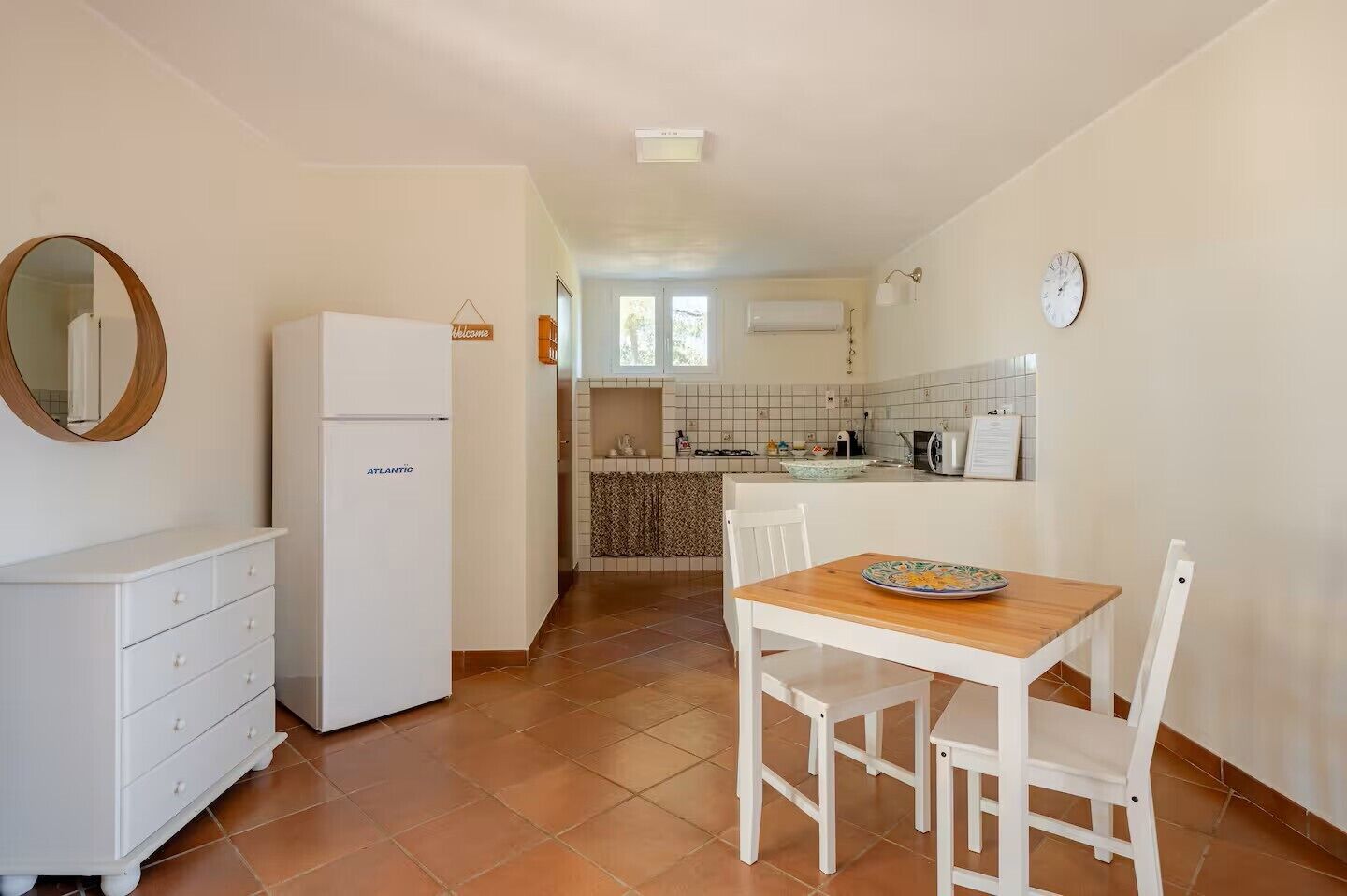 Studio - utsikt mot trädgården | Restauranger