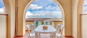 Apartment 'Orchidea' with Private Terrace and Air Conditioning