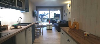 Cosy apartment with terrace La Girafe | Calm & Comfort near Fontainebleau