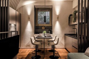 Interior - Elegant Design Apartment Near Colosseum & Metro (Roma)
