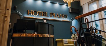 Hotel Piano