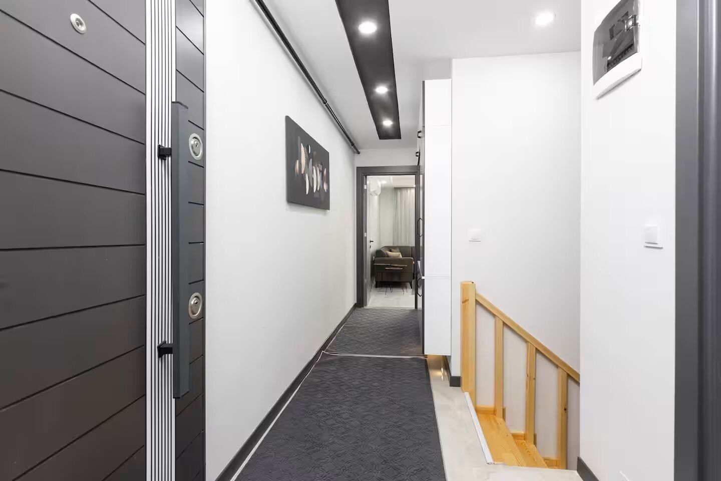 Economy Apartment, 3 Bedrooms, 2 Bathrooms | Premium bedding, individually decorated, individually furnished, desk