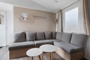 Table de tennis de table