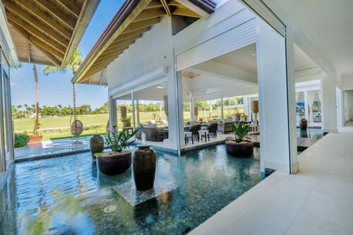 EXCLUSIVE CASA DE CAMPO VIP RENTAL ✦ 5 BD / 6.5 BA. FULL STAFF OF 7 INCLUDED.