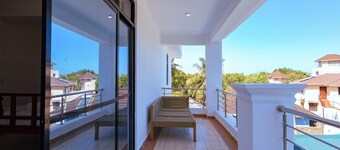 Diani Luxe Spacious B