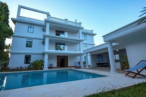 Outdoor pool - Diani Luxe Spacious B (Diani Beach)