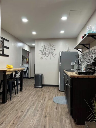 Private guest suite near ATL airport