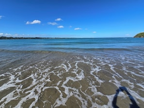 Am Strand, Liegestühle, Strandtücher