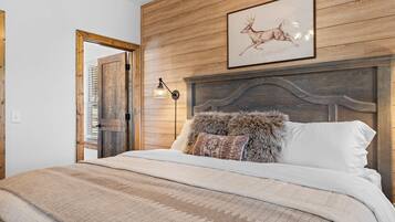 3 bedrooms, individually decorated, individually furnished