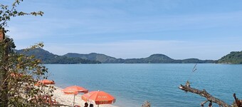 Chalet in Paraty-Grauna, with swimming pool.