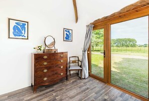 Interior - Rural, Self-Contained 1Bed, The Writer's Retreat (Hampton Lucy)