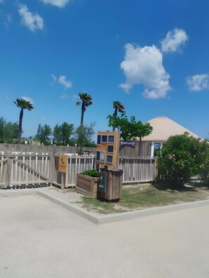 Enceinte de l’hébergement