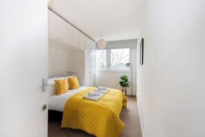 2 habitaciones, tabla de planchar con plancha y wifi gratis 