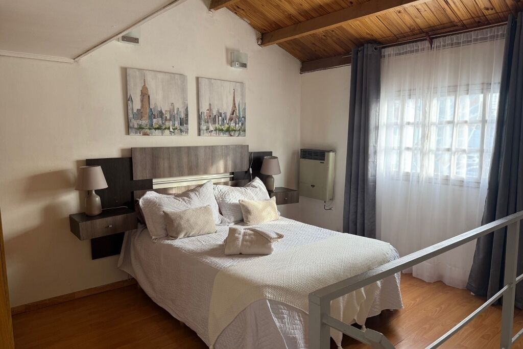 Iron/ironing board, internet, bed sheets